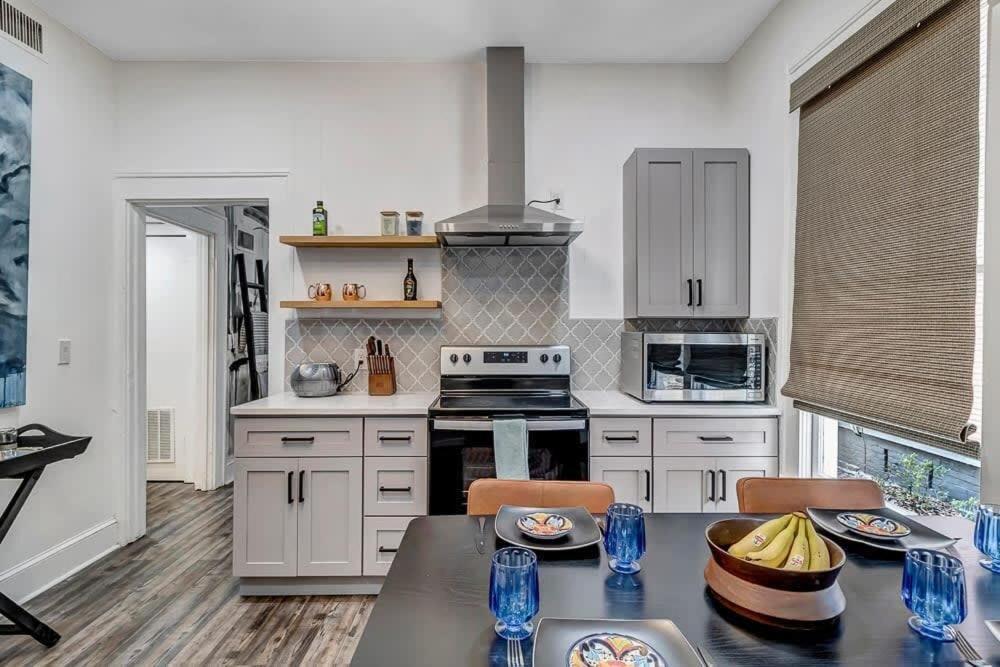 Contemporary Apartment - 5 Min To Tiaa Bank Field! Jacksonville Zewnętrze zdjęcie
