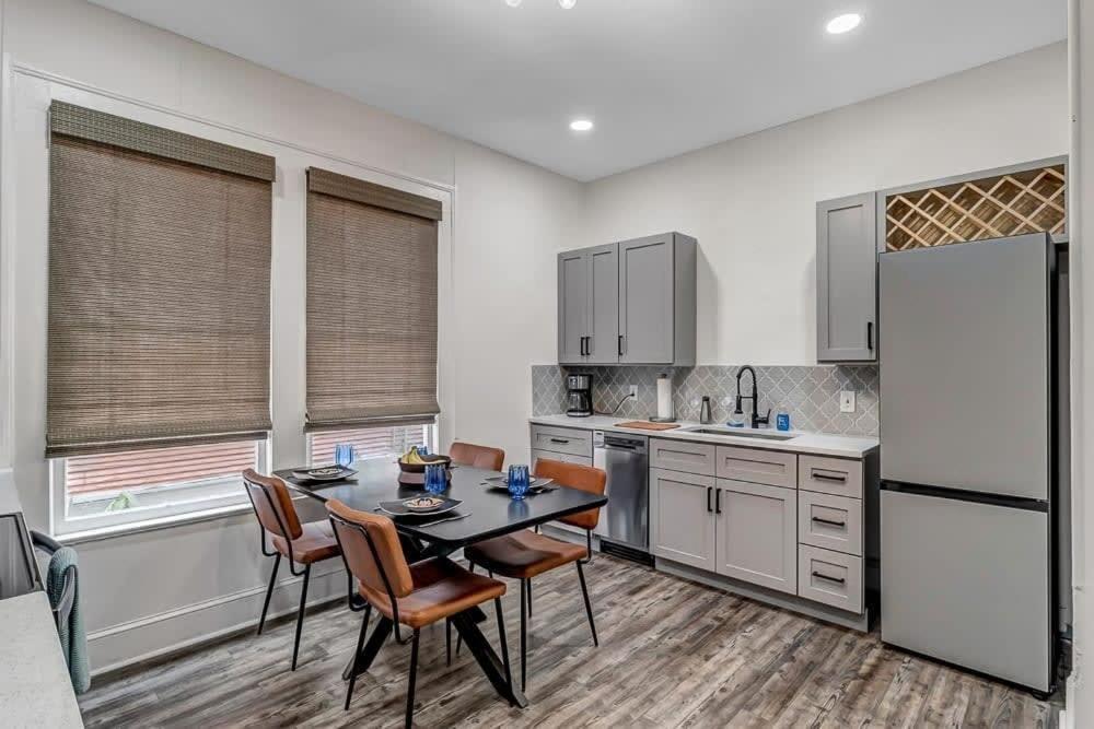 Contemporary Apartment - 5 Min To Tiaa Bank Field! Jacksonville Zewnętrze zdjęcie
